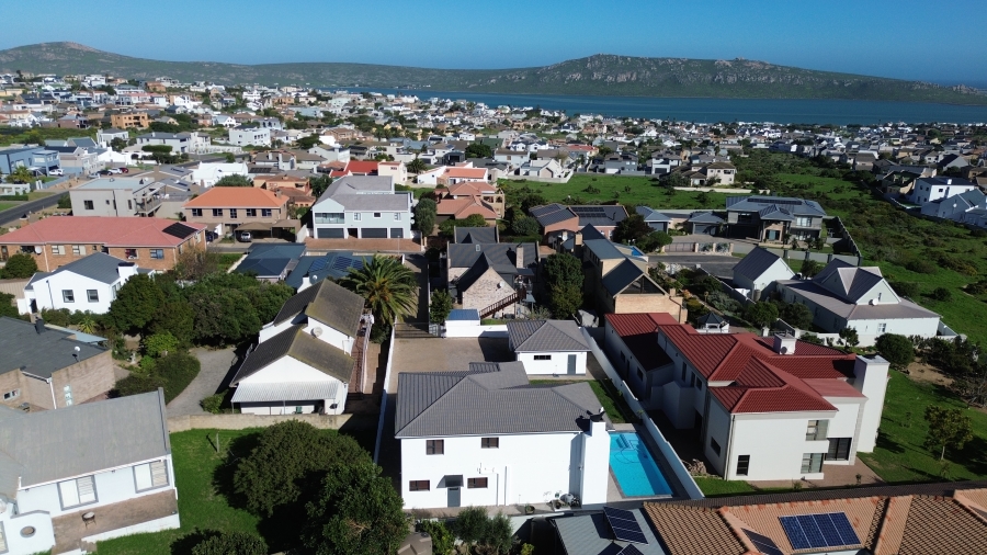 3 Bedroom Property for Sale in Myburgh Park Western Cape